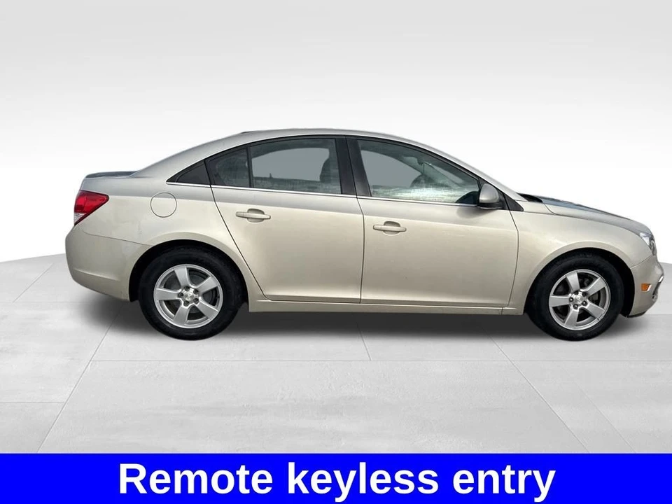 2016 Chevrolet Cruze - Image 11 of 12
