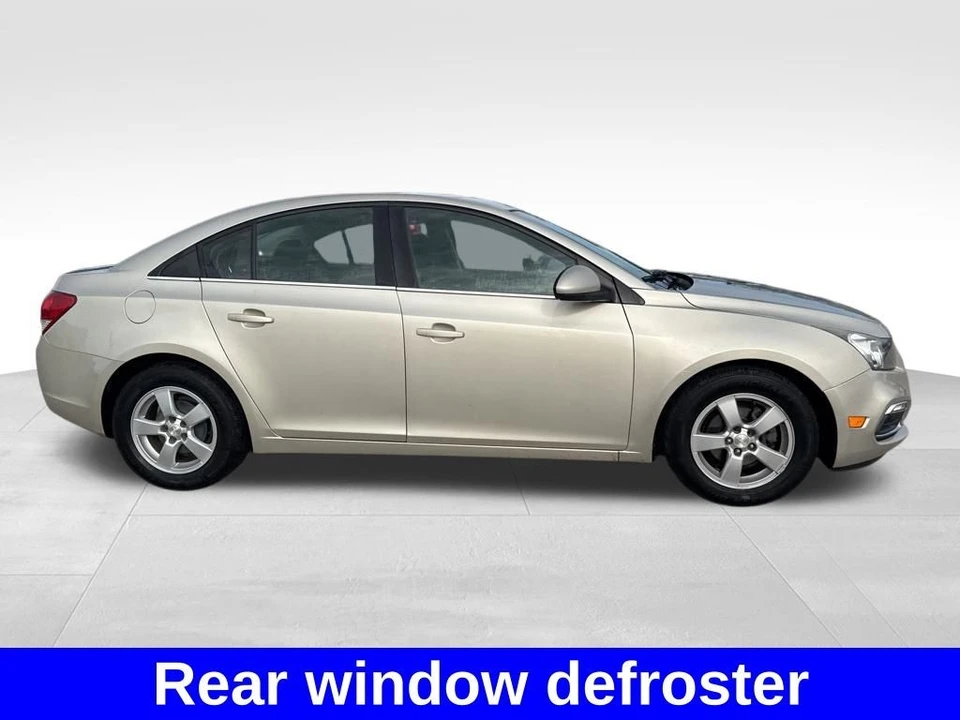 2016 Chevrolet Cruze - Image 10 of 12