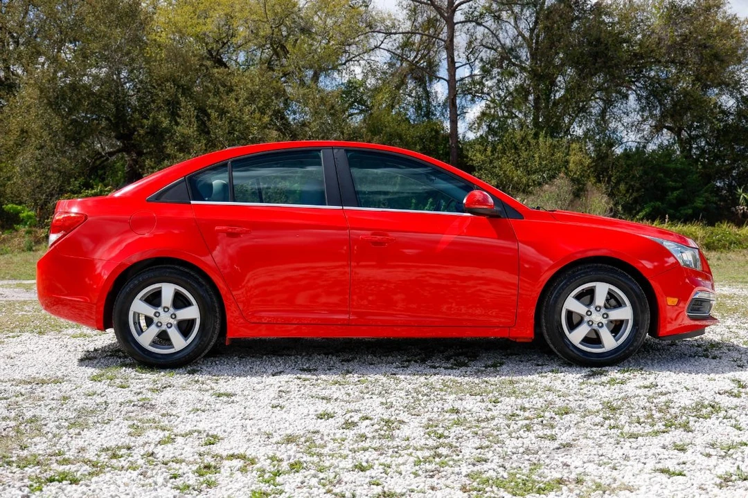 2016 Chevrolet Cruze - Image 13 of 21