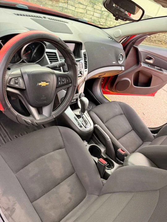 2016 Chevrolet Cruze - Image 11 of 19