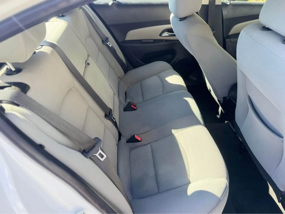 2016 Chevrolet Cruze - Image 13 of 20