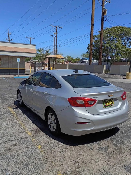 2016 Chevrolet Cruze - Image 6 of 11