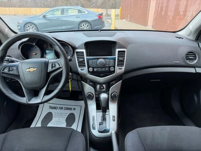 2016 Chevrolet Cruze - Image 14 of 21