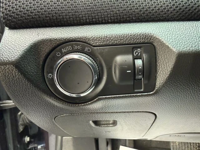 2016 Chevrolet Cruze - Image 13 of 21