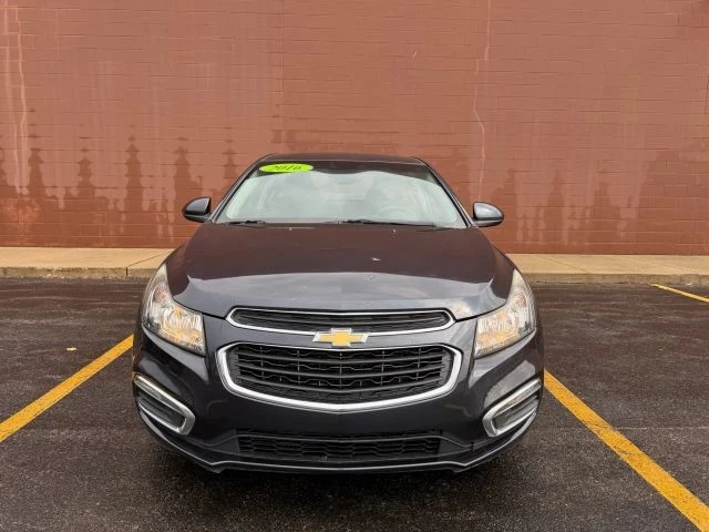2016 Chevrolet Cruze - Image 2 of 21