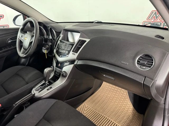 2016 Chevrolet Cruze - Image 12 of 12