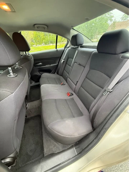 2016 Chevrolet Cruze - Image 8 of 18