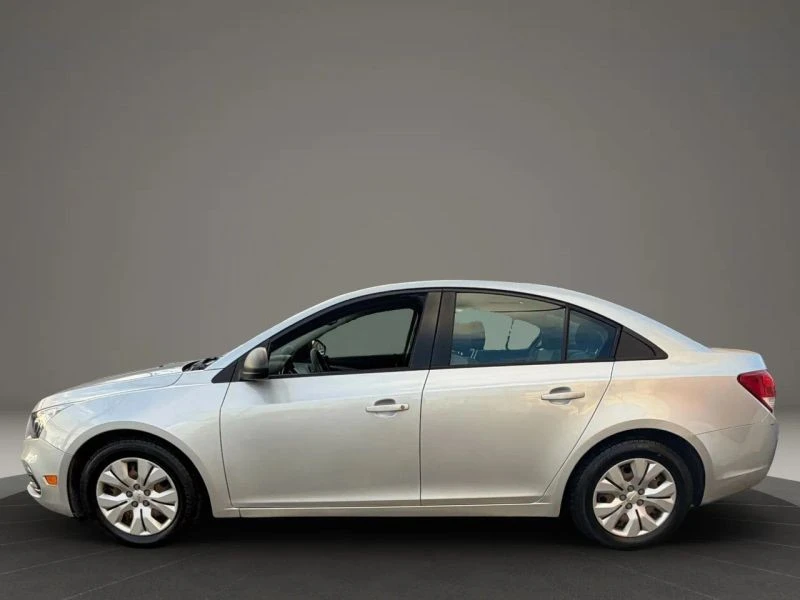 2016 Chevrolet Cruze - Image 8 of 12
