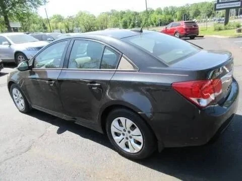 2016 Chevrolet Cruze - Image 3 of 12