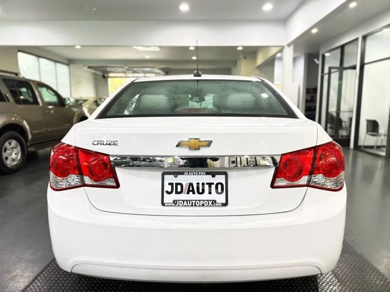 2016 Chevrolet Cruze - Image 5 of 16