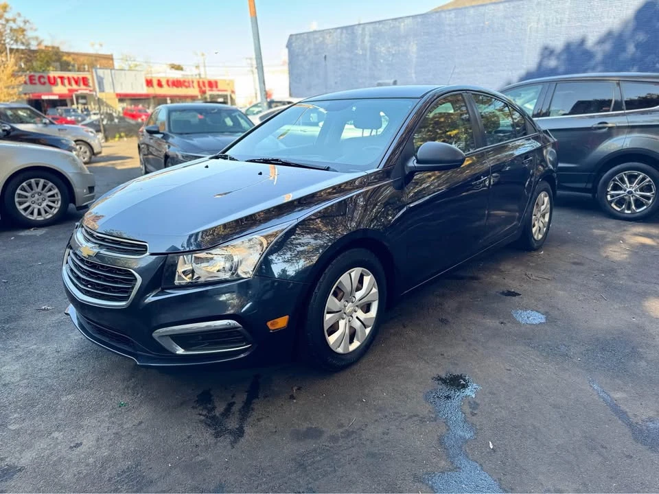 2016 Chevrolet Cruze - Image 2 of 7