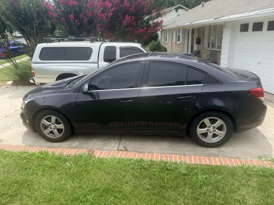 2016 Chevrolet Cruze - Image 2 of 7