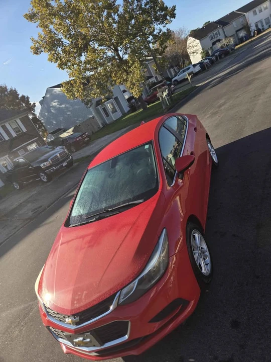 2016 Chevrolet Cruze - Image 2 of 7