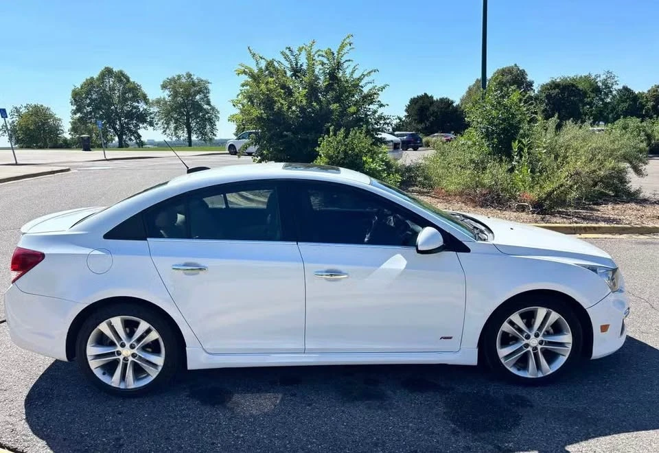 2016 Chevrolet Cruze - Image 4 of 15