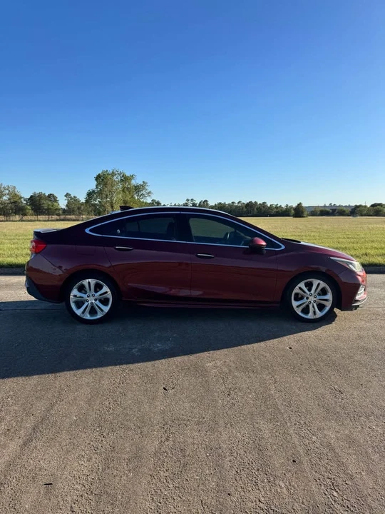 2016 Chevrolet Cruze - Image 2 of 20