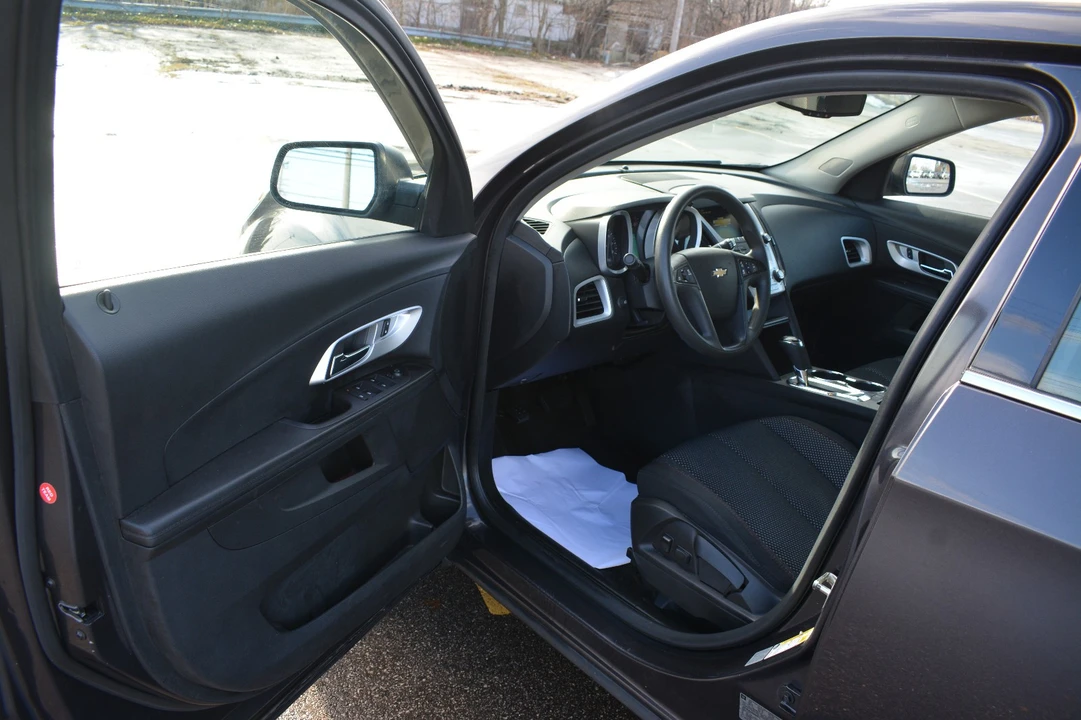 2016 Chevrolet Equinox - Image 13 of 21