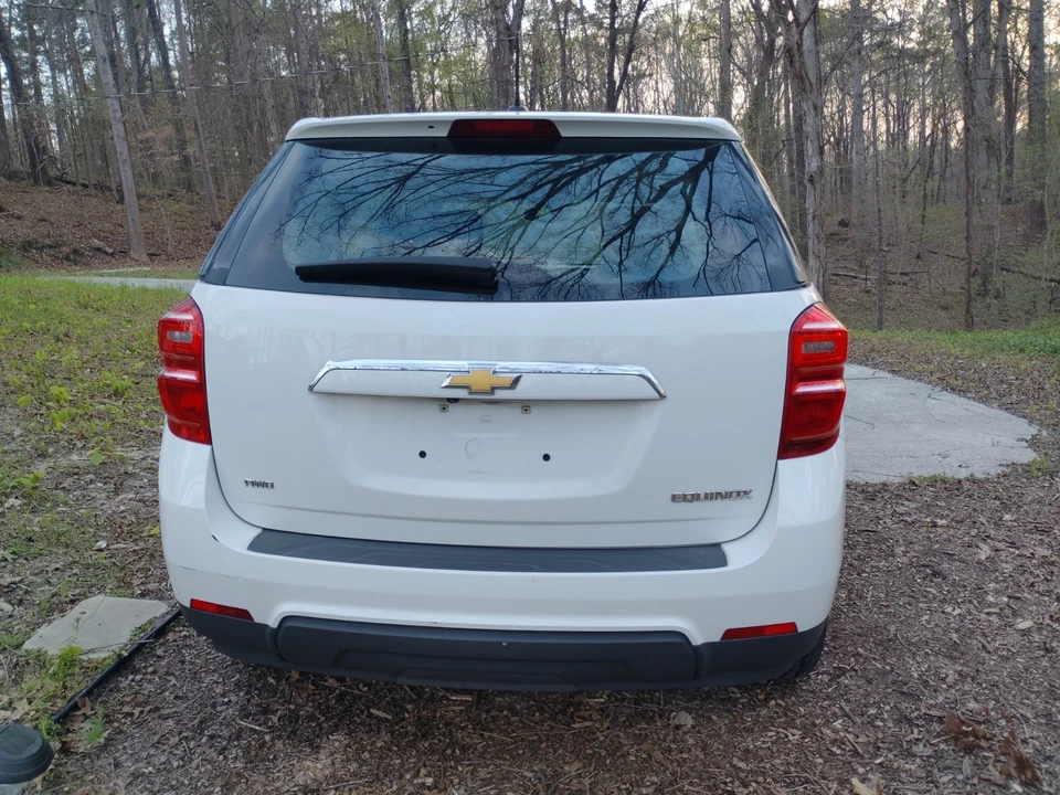 2016 Chevrolet Equinox - Image 9 of 20