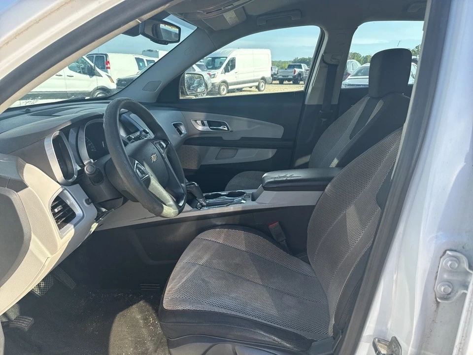 2016 Chevrolet Equinox - Image 5 of 6