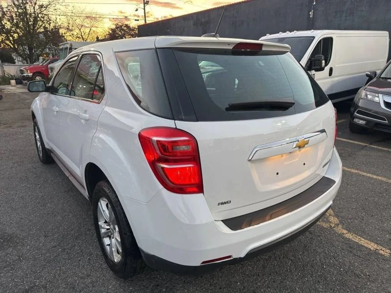 2016 Chevrolet Equinox - Image 9 of 12