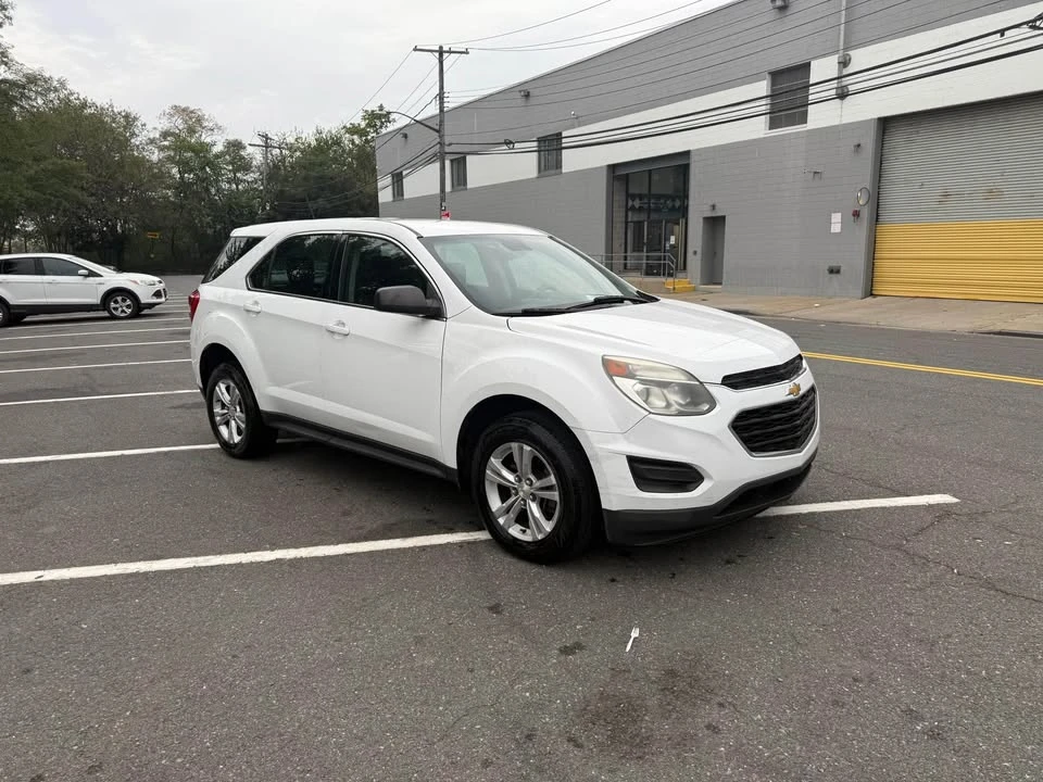 2016 Chevrolet Equinox - Image 2 of 18