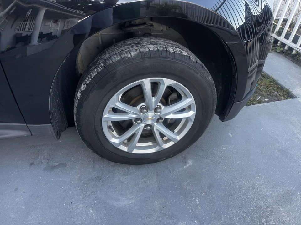 2016 Chevrolet Equinox - Image 3 of 4