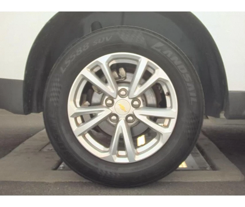 2016 Chevrolet Equinox - Image 8 of 12