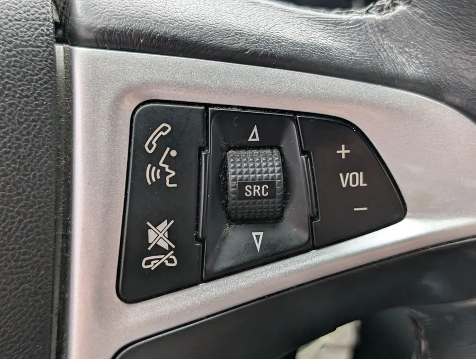 2016 Chevrolet Equinox - Image 14 of 21