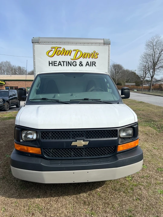 2016 Chevrolet Express - Image 4 of 8