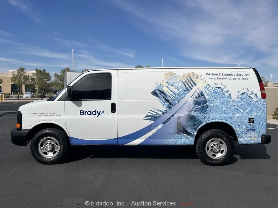 2016 Chevrolet Express - Image 5 of 12