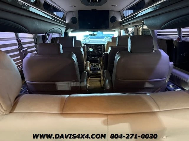 2016 Chevrolet Express - Image 17 of 31