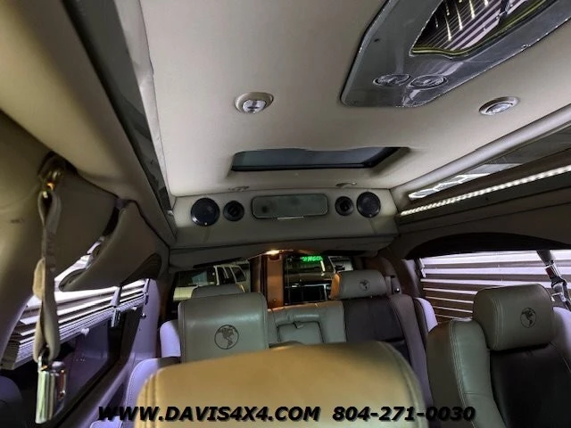 2016 Chevrolet Express - Image 14 of 31