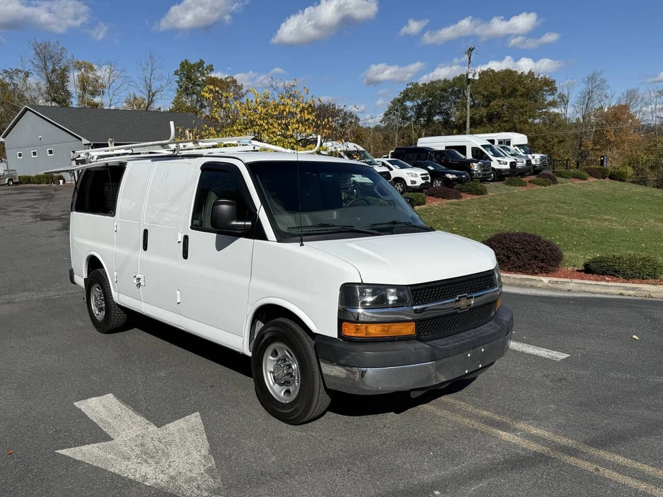 2016 Chevrolet Express - Image 12 of 12