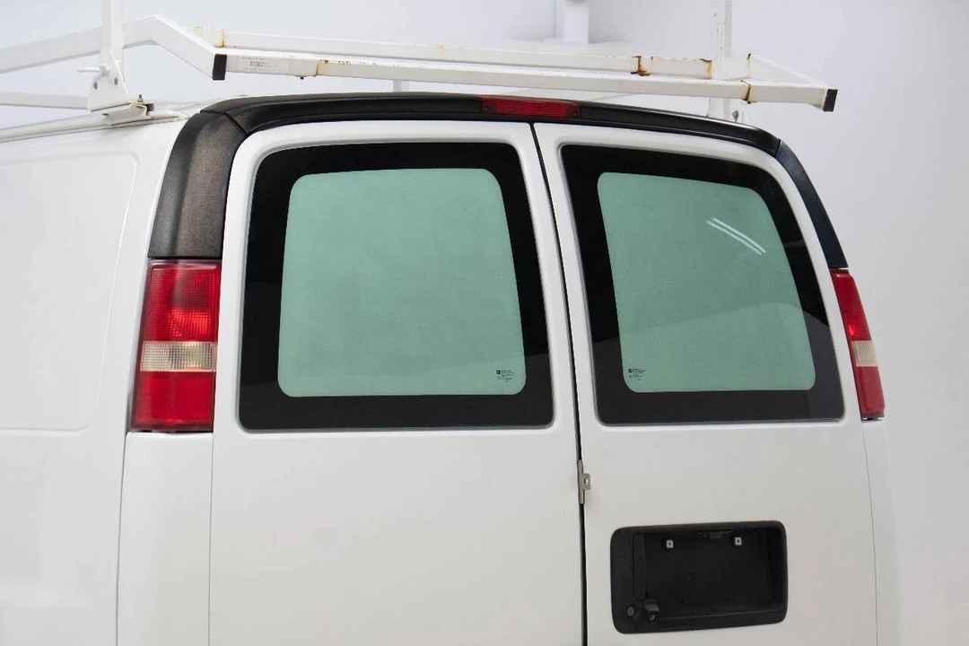 2016 Chevrolet Express - Image 12 of 12