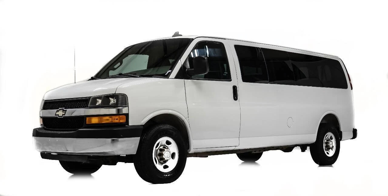 2016 Chevrolet Express - Image 2 of 12