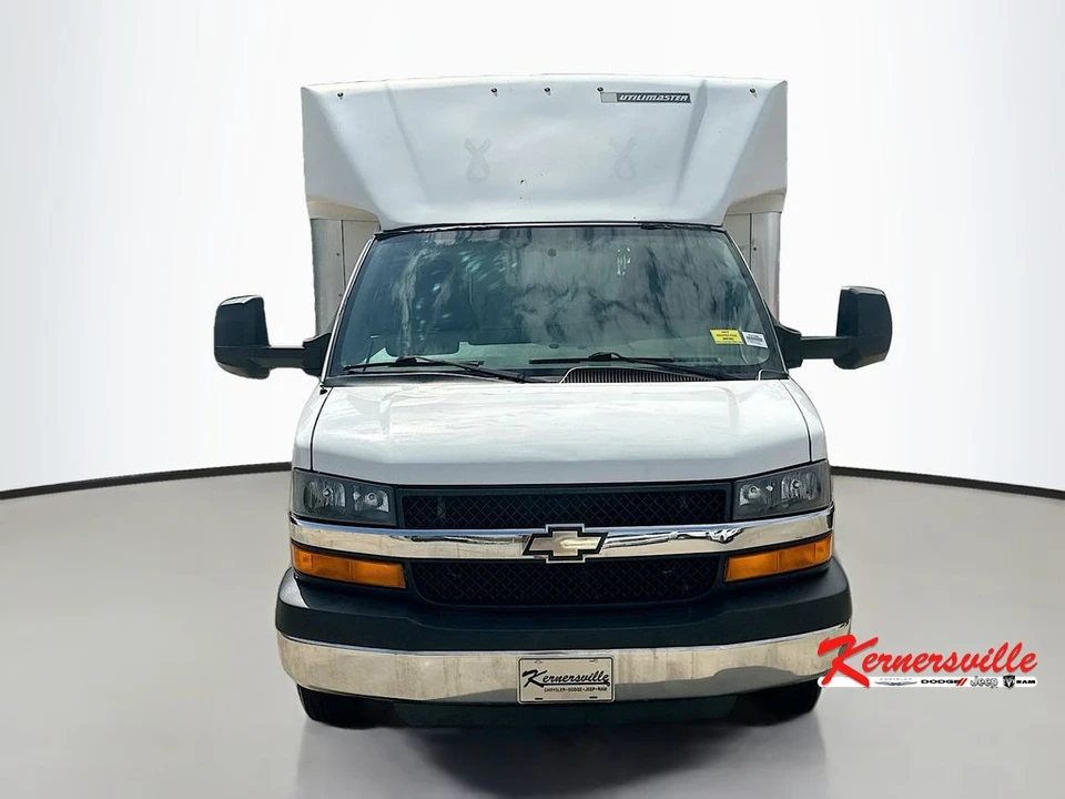 2016 Chevrolet Express - Image 2 of 21