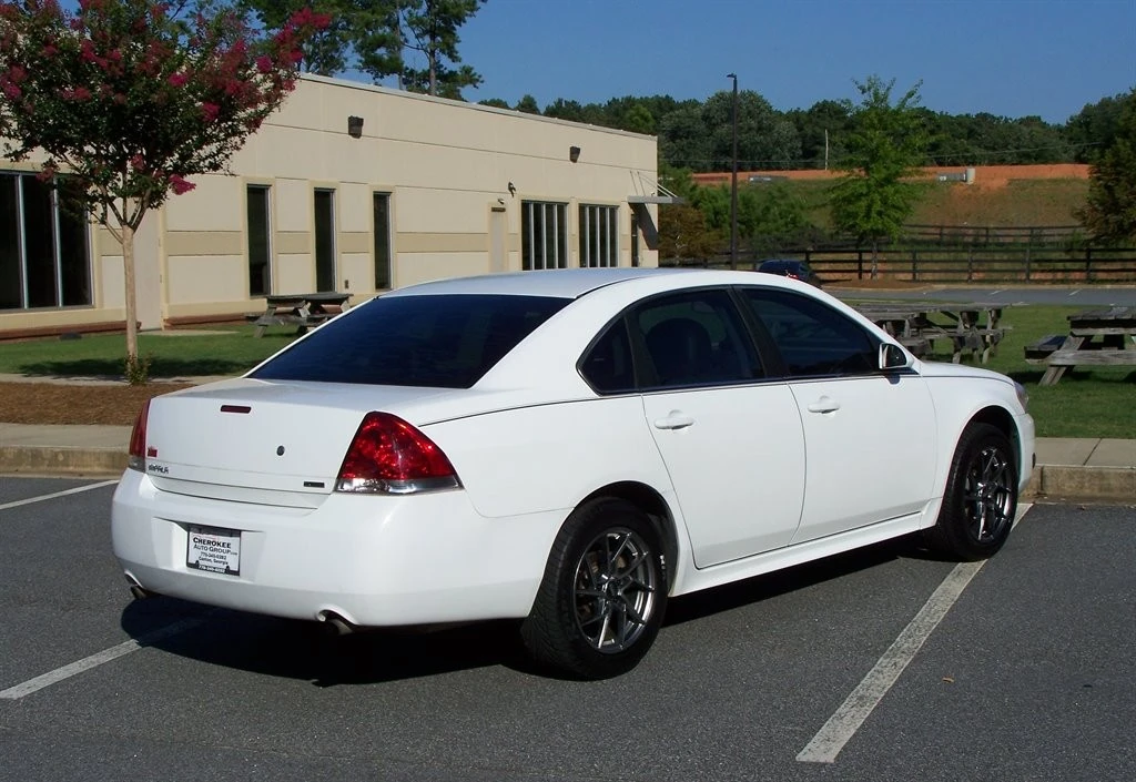 2016 Chevrolet Impala 9th Gen - Image 4 of 31
