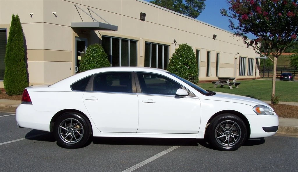 2016 Chevrolet Impala 9th Gen - Image 6 of 31