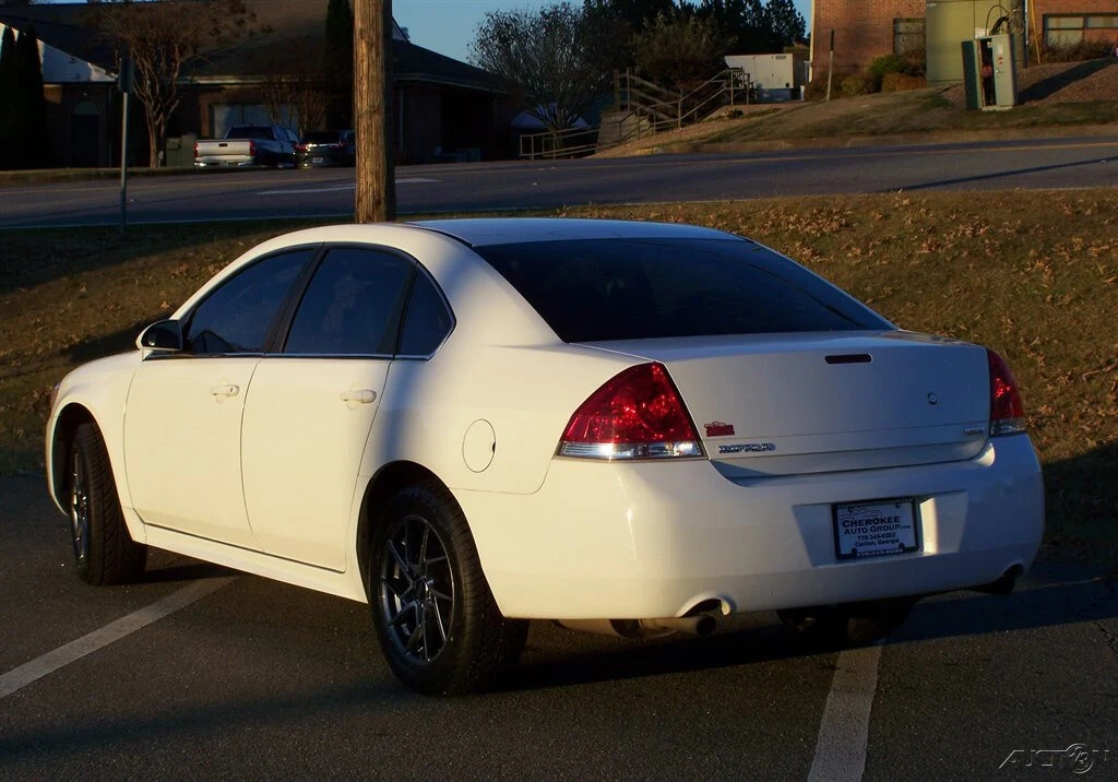2016 Chevrolet Impala 10th Gen - Image 4 of 12