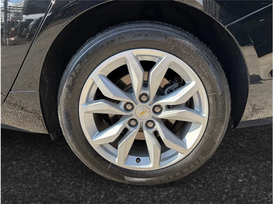 2016 Chevrolet Impala 10th Gen - Image 13 of 21
