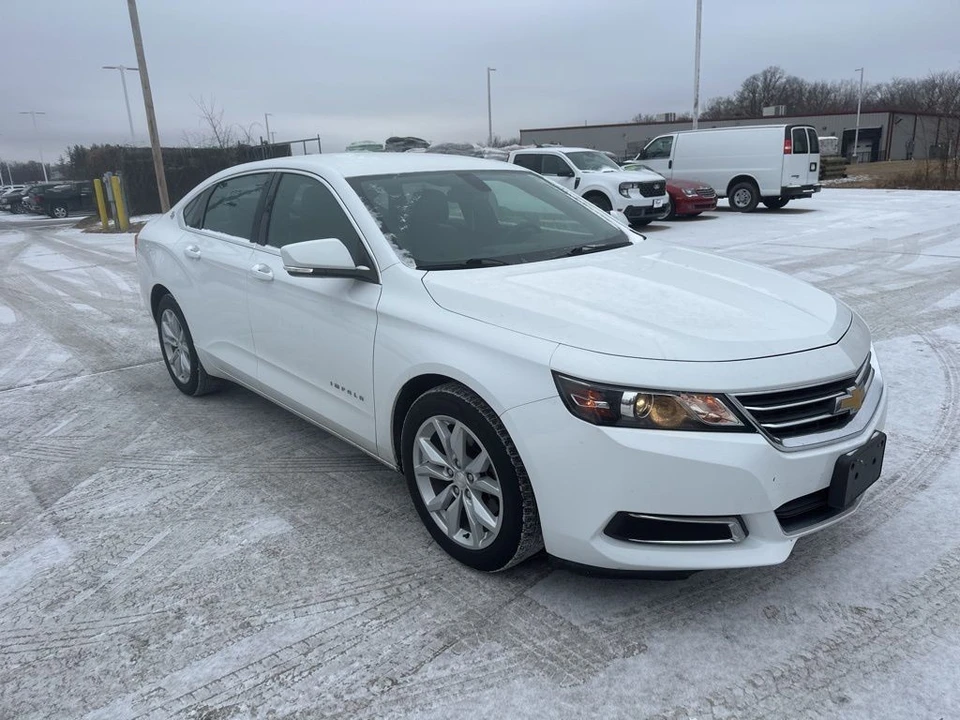 2016 Chevrolet Impala 10th Gen - Image 5 of 12
