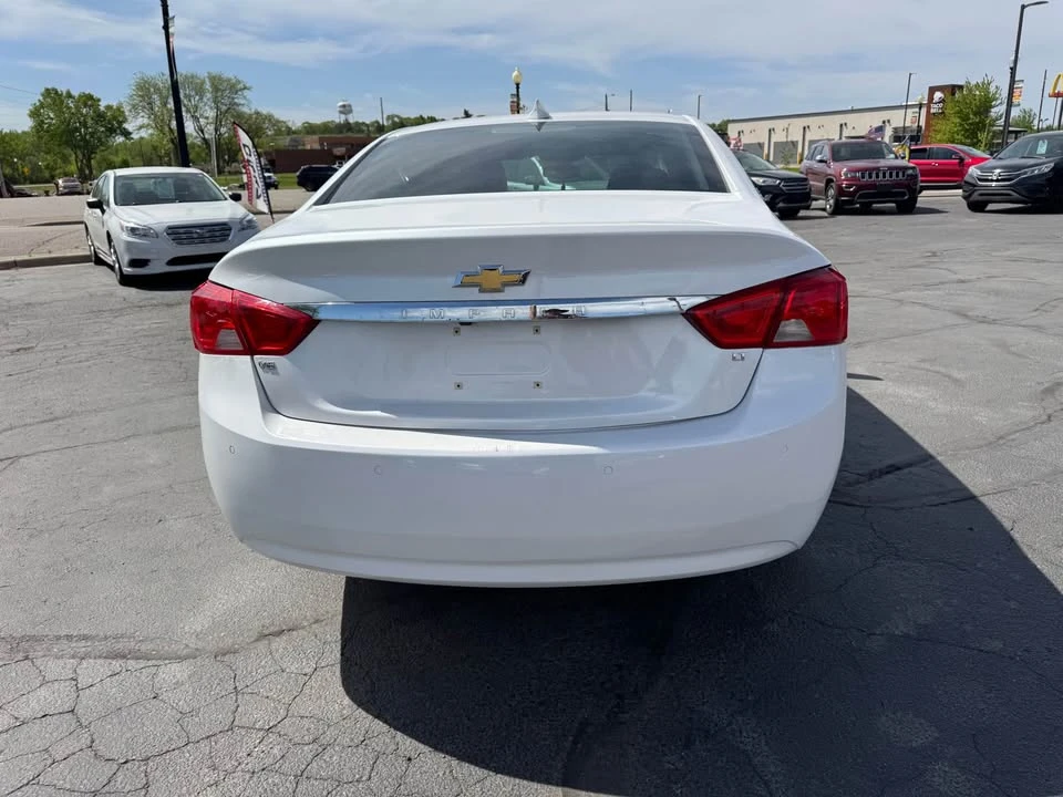 2016 Chevrolet Impala 9th Gen - Image 2 of 20