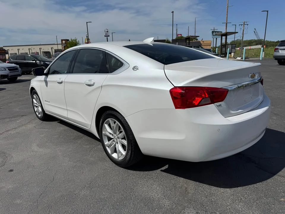 2016 Chevrolet Impala 9th Gen - Image 3 of 20