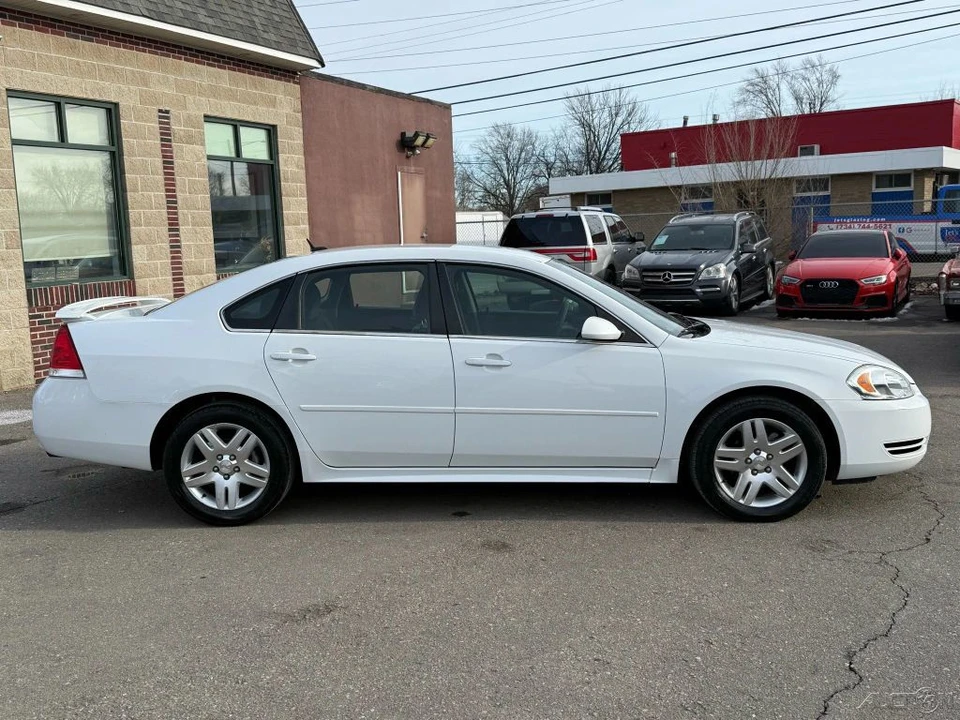 2016 Chevrolet Impala 10th Gen - Image 4 of 12