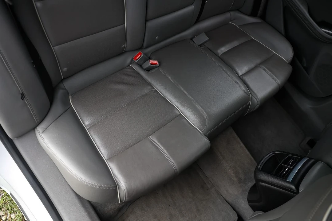2016 Chevrolet Impala 9th Gen - Image 12 of 31