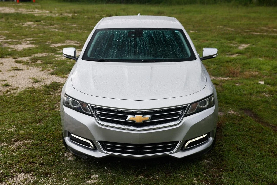 2016 Chevrolet Impala 9th Gen - Image 19 of 31