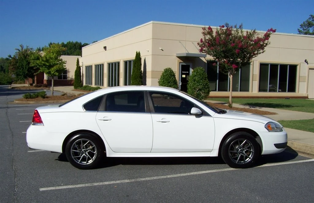 2016 Chevrolet Impala 9th Gen - Image 17 of 31