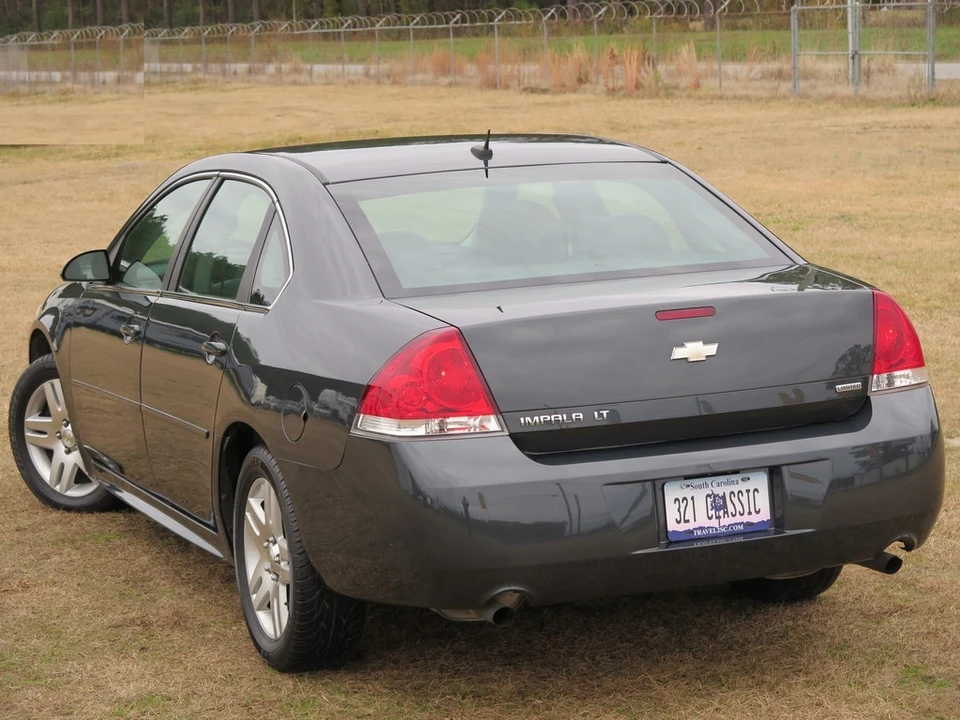 2016 Chevrolet Impala 9th Gen - Image 2 of 4