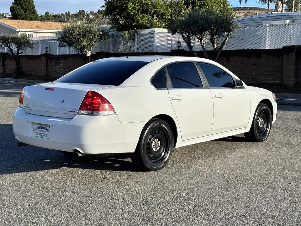 2016 Chevrolet Impala 9th Gen - Image 5 of 18