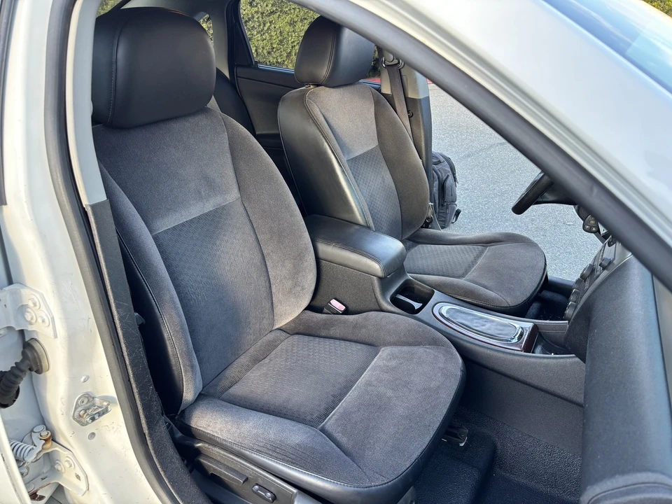 2016 Chevrolet Impala 9th Gen - Image 17 of 18