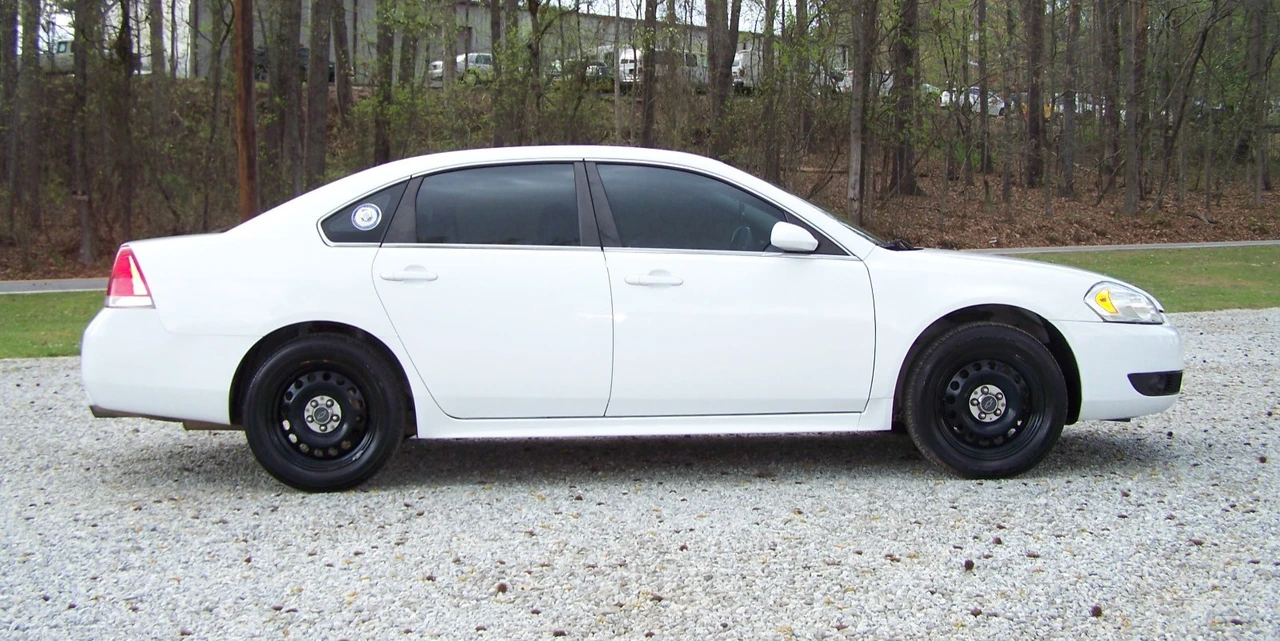 2016 Chevrolet Impala 9th Gen - Image 5 of 19